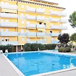 In Caorle Near Seabeach شقة